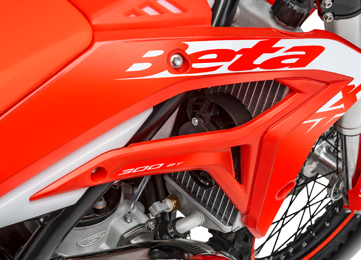 Beta X Trainer 300 2027