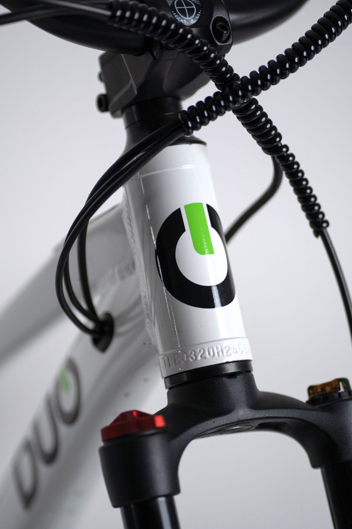 Duo 20" Podium Pro