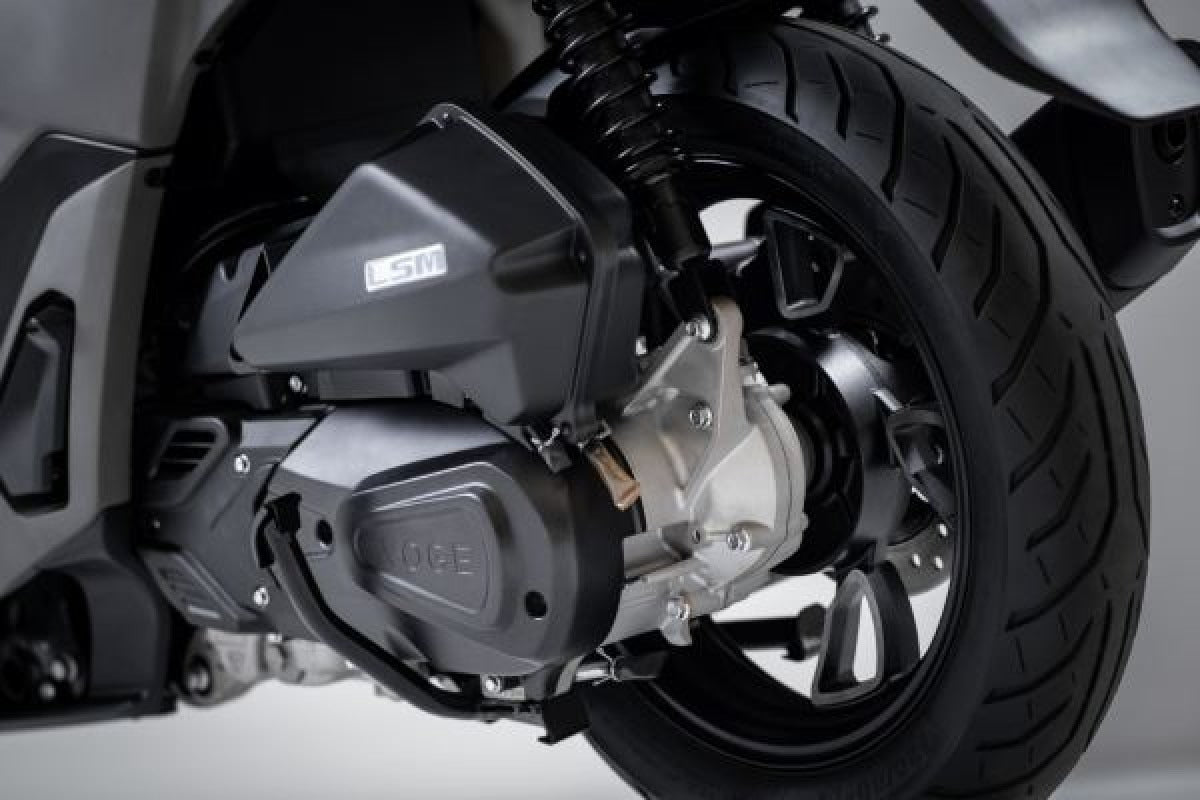 Voge SR16 Black