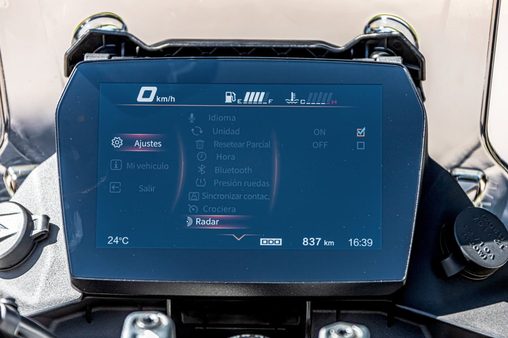 Voge DS900X Black